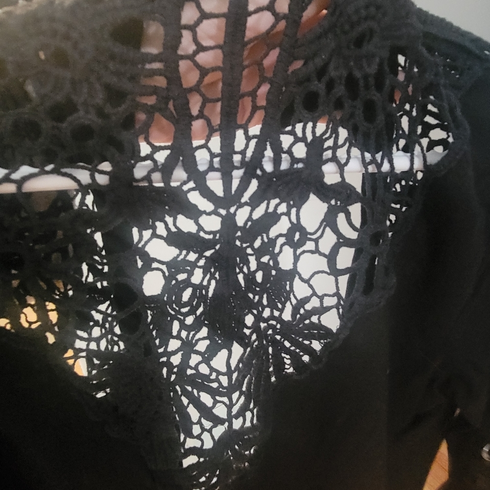 Karv button up blouse with detail